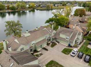 7198 Harbour Isle, Indianapolis, IN