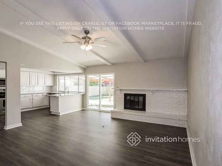 1817 Butterfield Trl — Photo 4