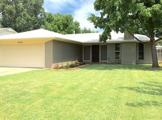 1429 Venus Cir, Edmond, OK 73003