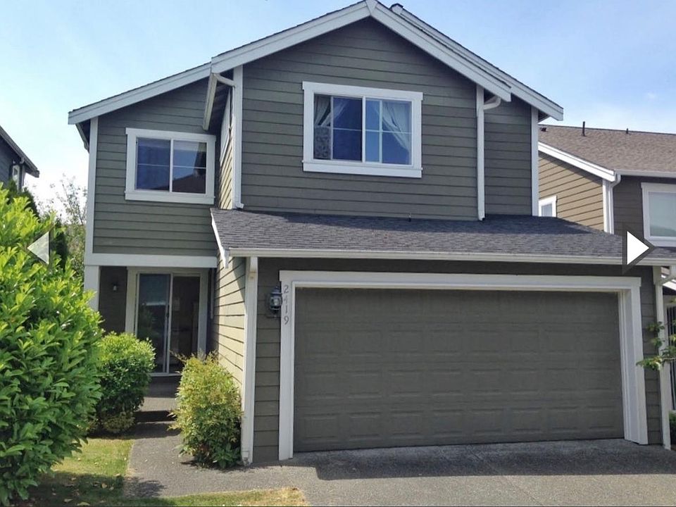 1st image of 2418 30th Pl NE #2419