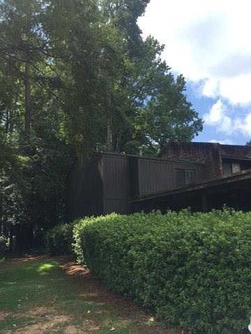 1st image of 3501 Ironwood Dr