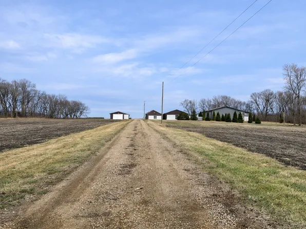 96 200th Ave, Fulda, MN 56131