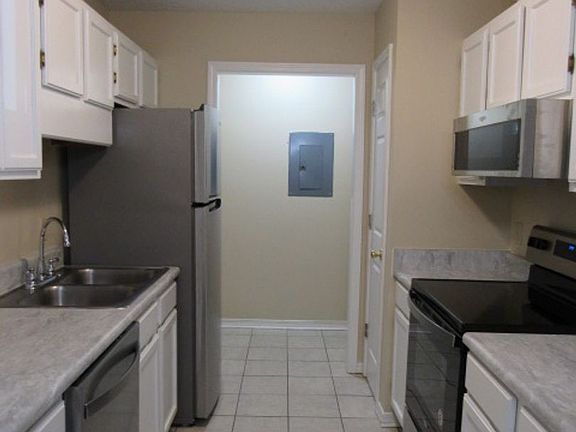 2nd image of 2303 W Michigan Ave #H-8