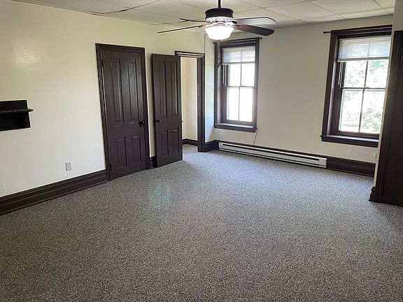 5th image of 1 S Main St Unit 3