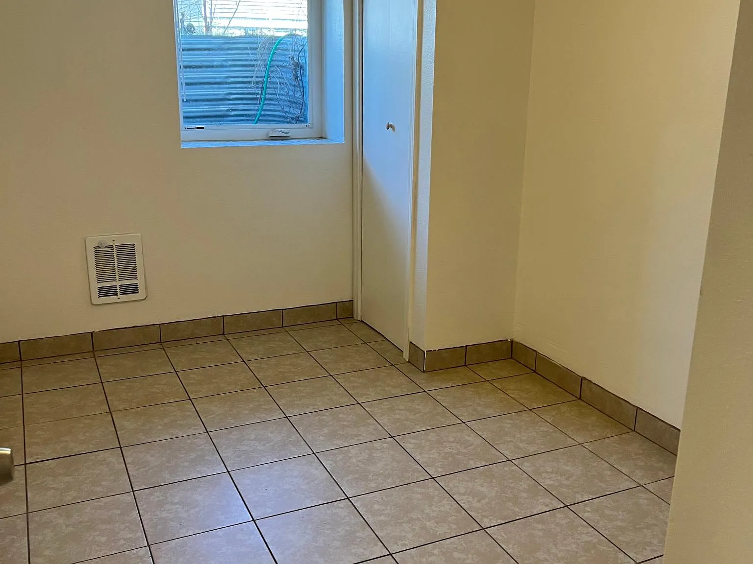 2 bed, 900 sqft, $935 — Photo 4