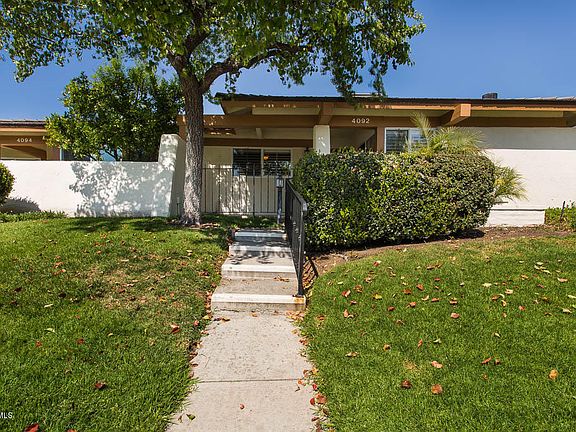 4th image of 4092 Lake Harbor Ln