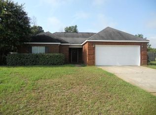 105 Ivey Ct, Warner Robins, GA 31088