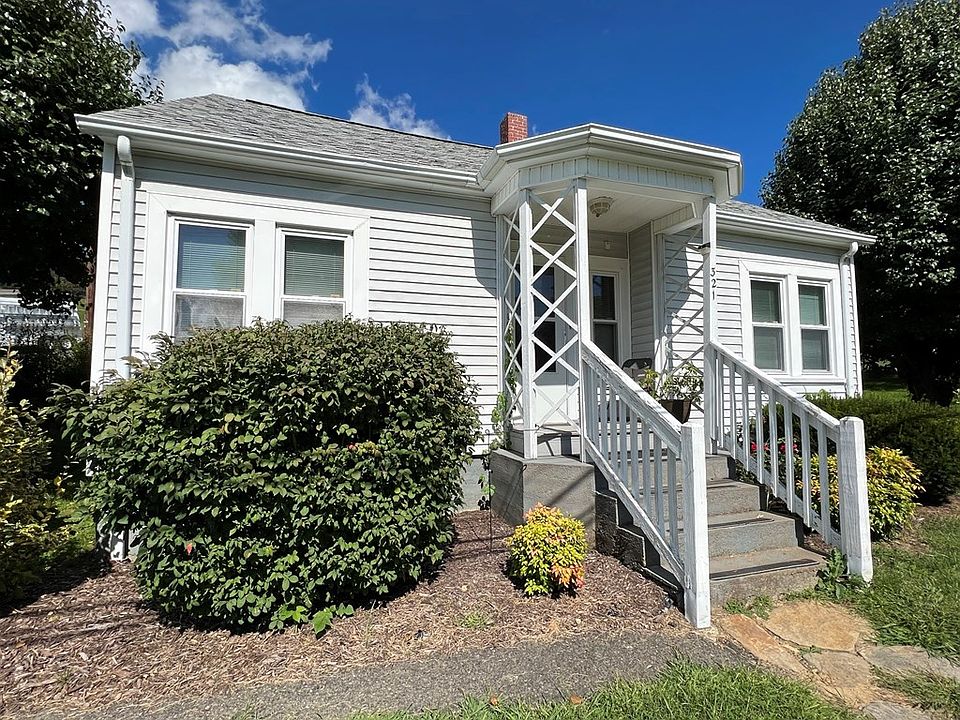 321 N Independence Ave, Independence, VA 24348 Zillow