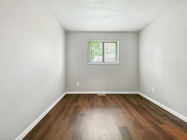 10848 Kingbee Pl #MAIN — Photo 11