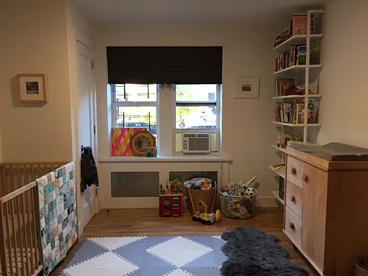 Rented by NY Living Solutions | media 18