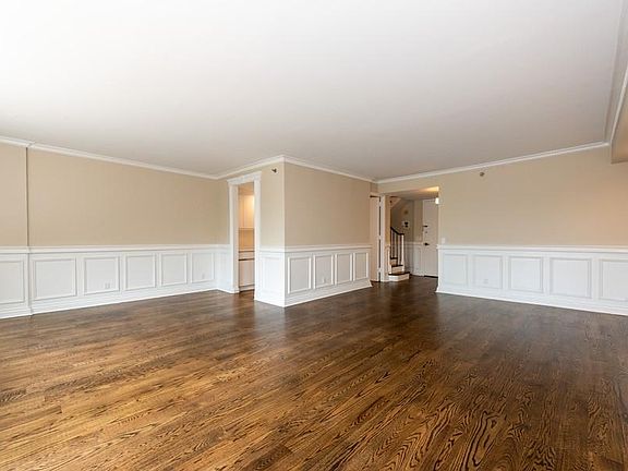 5th image of 111 Cherry Valley Ave APT M21