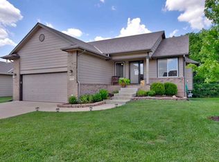 12110 E Mainsgate St, Wichita, KS 67226