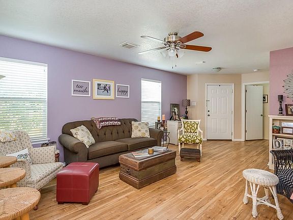 4th image of 3928 Cherokee Blvd
