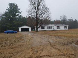 18400 White Pine Rd, Stanwood, MI 49346