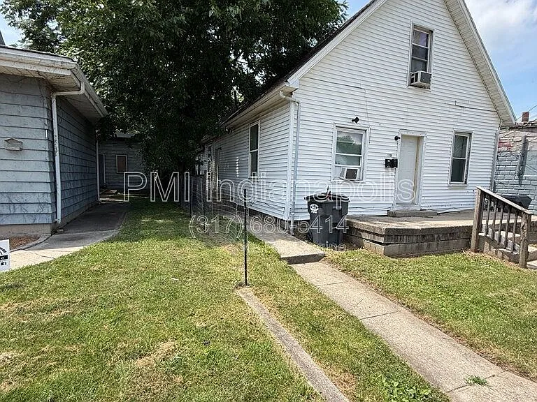 1309 Pearl St — Photo 1