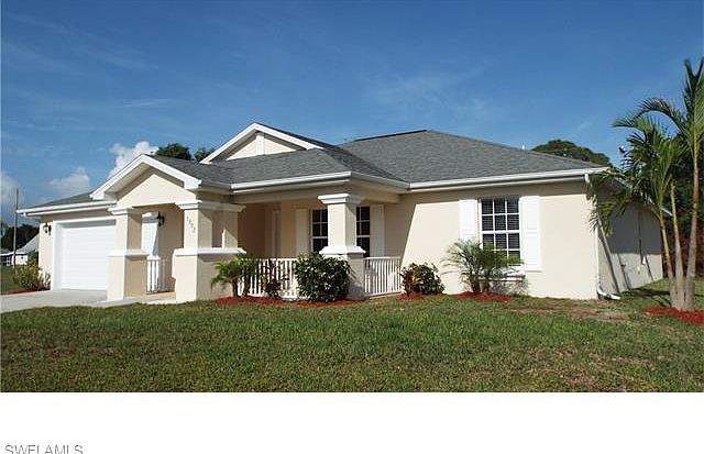 1st image of 3002 NE 6th Pl