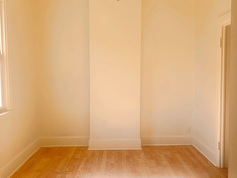 504 Living Room