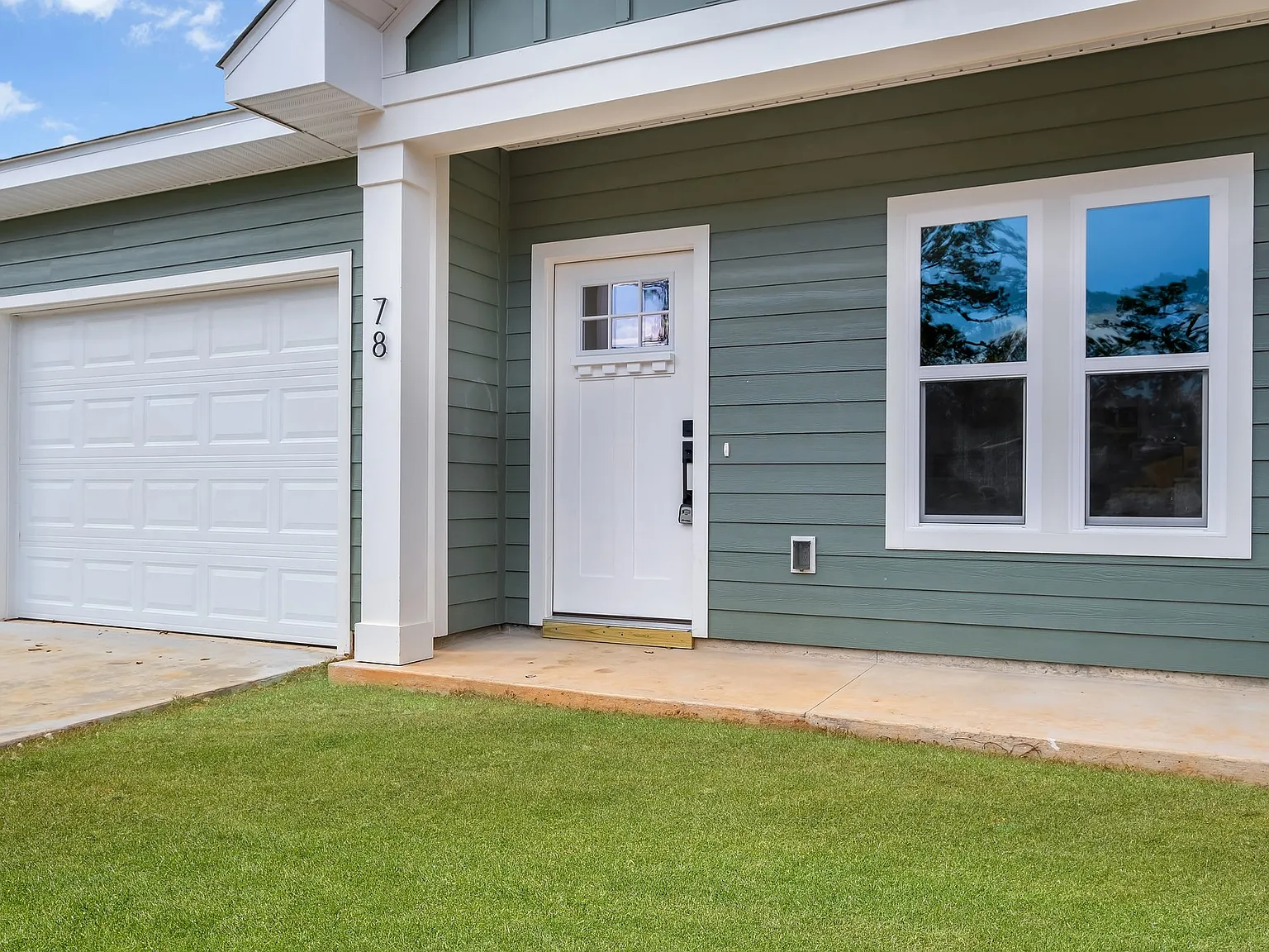3 bed, 1204 sqft, $1,800 — Photo 3