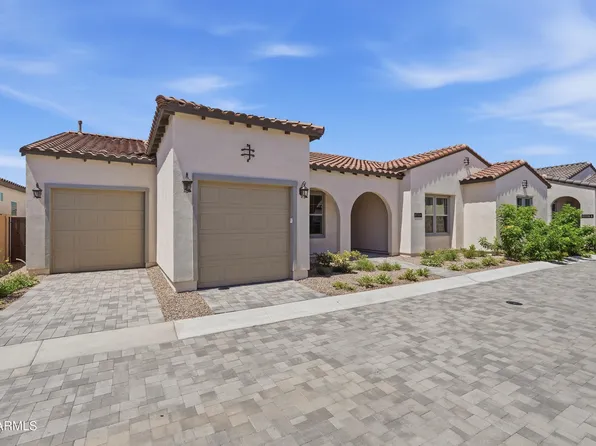 17768 W WHITEFISH Drive, Surprise, AZ 85388
