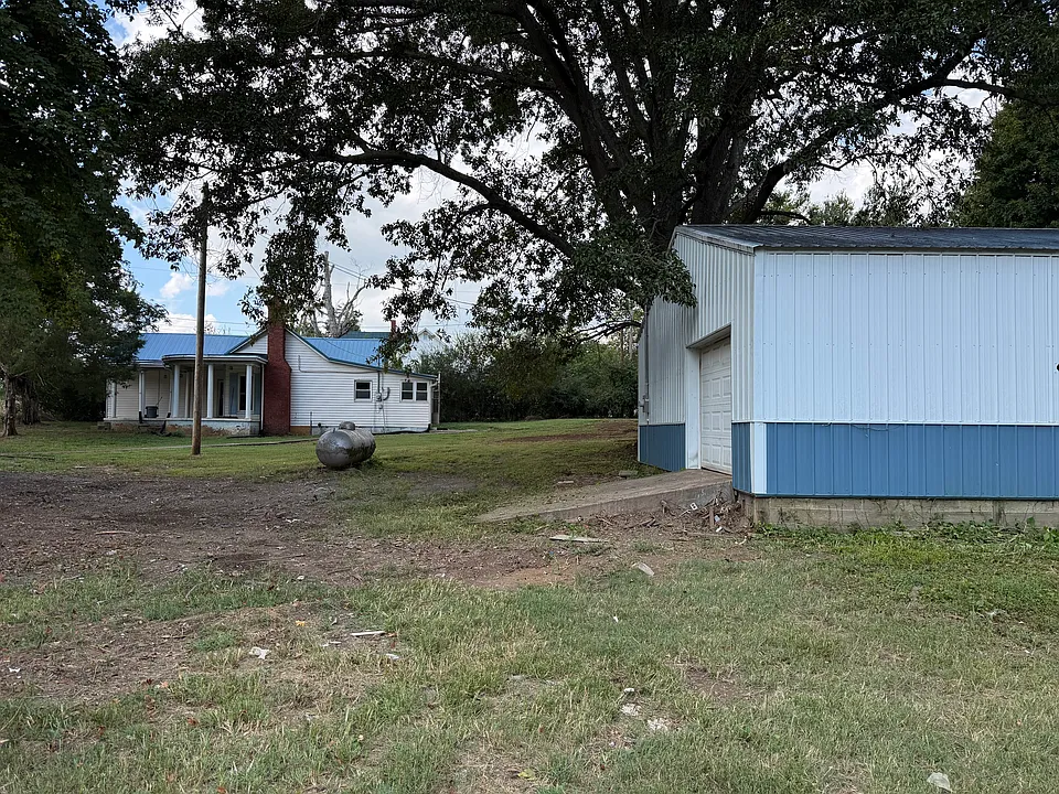 108 Woodruff Rd