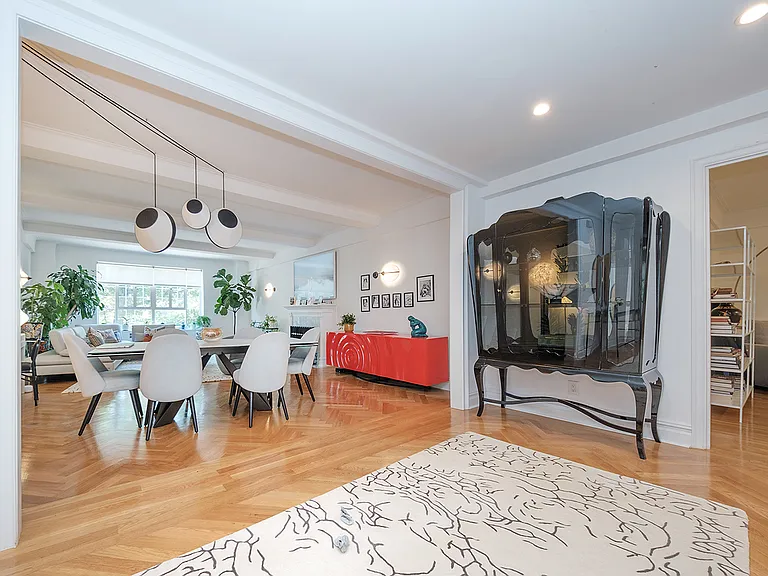 275 Central Park W #2C — Photo 6