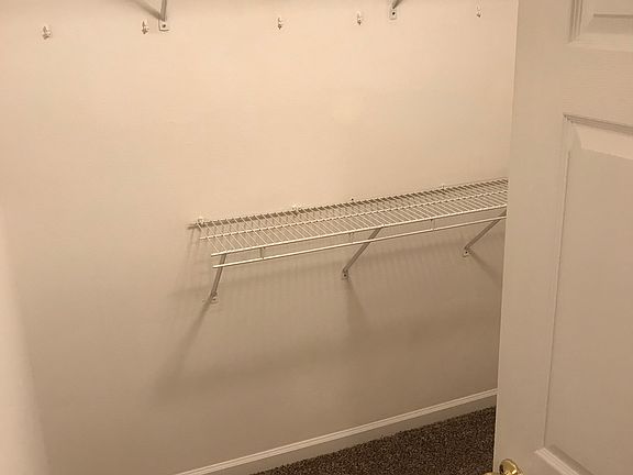 5th image of 243 Metz St #1