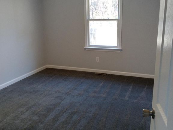 5th image of 169 Railroad St #A