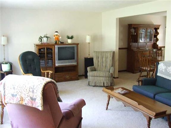 5th image of 518 Brunswick Dr
