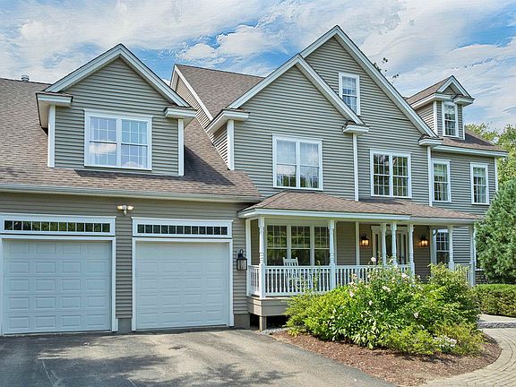 2nd image of 7 Hoyt Pond Road