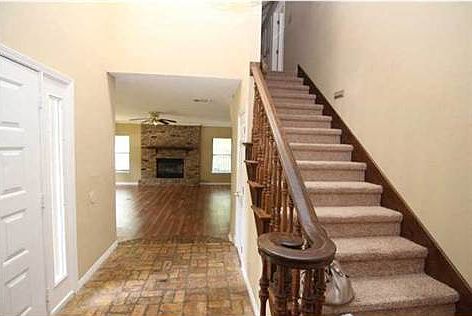 4th image of 3665 Brookshire Dr
