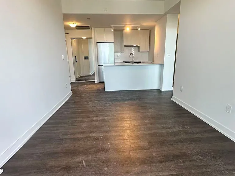2075 Lakeshore Rd #2601 — Photo 5