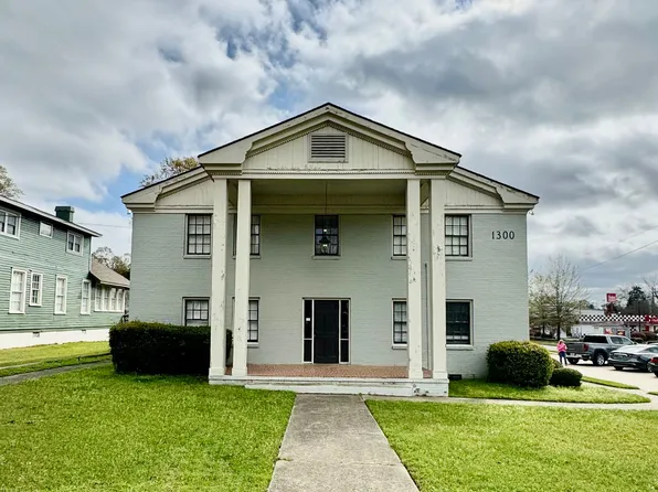 1300 Stark Ave APT G, Columbus, GA 31906