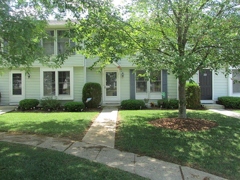 1st image of 22 Liberty Ln #106