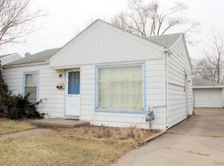 12532 Pearl St, Southgate, MI 48195