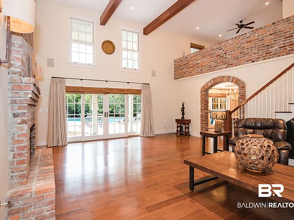 2nd image of 6740 Poulsen Ln