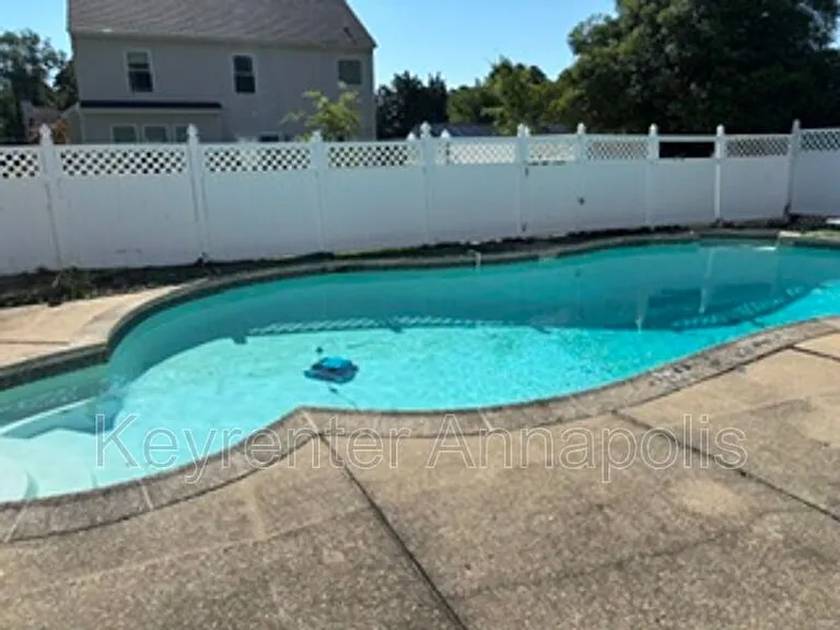 1185 Bayview Vis — Photo 7