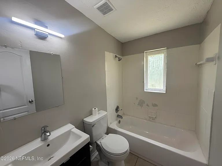 4207 Homer Rd N — Photo 5