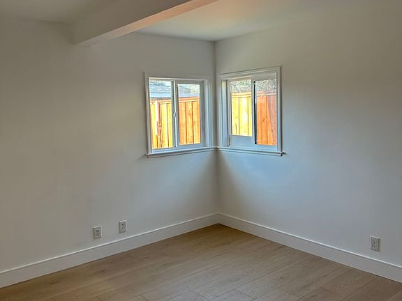 5th image of 14471 Chrisland Ave