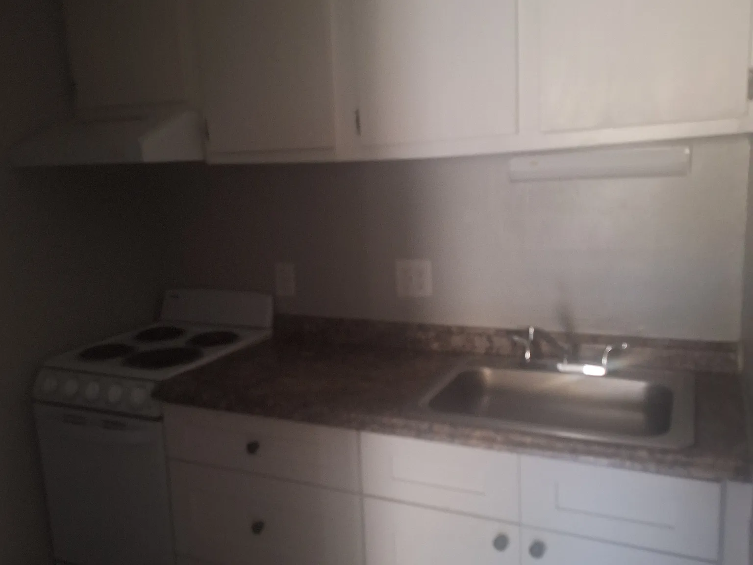 729B Poinsettia Ave — Photo 3