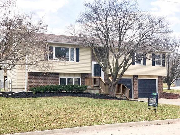 2nd image of 3407 Woods Dr
