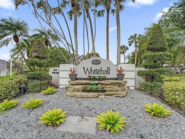 1502 Whitehall Dr APT 305, Davie, FL 33324