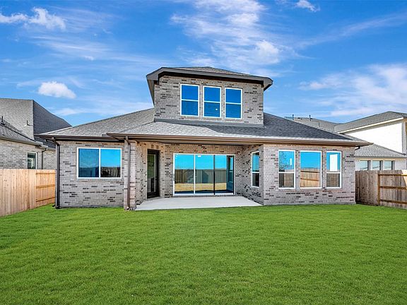 7th image of this home