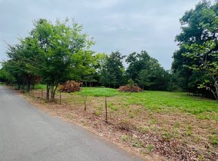 E 978th Rd, Gore, OK 74435