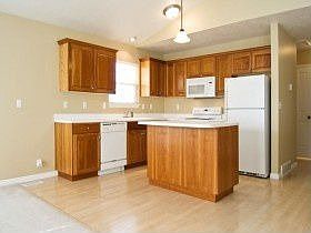 4th image of 8148 Cottonwood Hills Ct