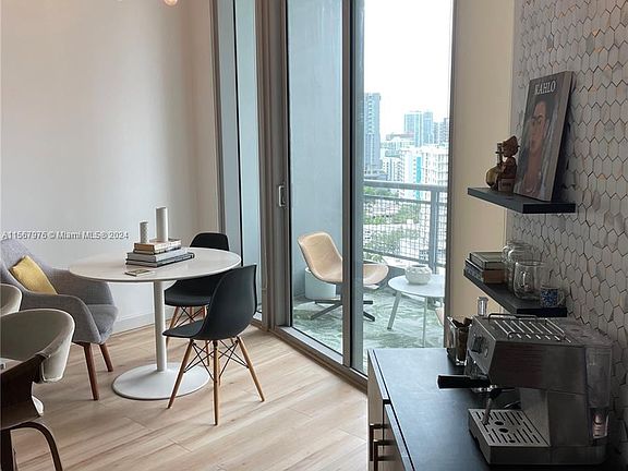 4th image of 690 SW 1st Ct APT 2027