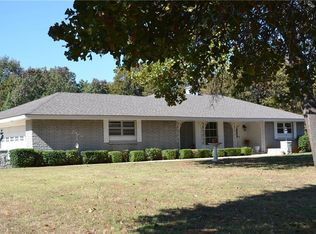 1401 N Hiwassee Rd, Choctaw, OK 73020