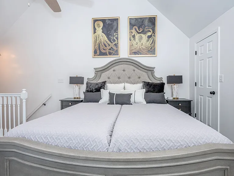1102 Stanfield Point Rd — Photo 7