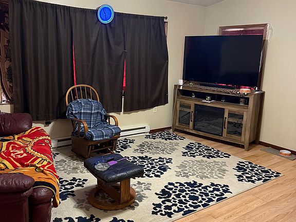 2nd image of 6329 N Lumberjack Rd