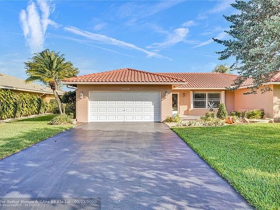 3rd image of 11219 NW 21st St