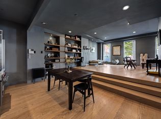 222 E 5th St APT 5, New York, NY 10003